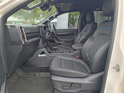 Ford Everest Platinum 3.0L V6 in Botswana