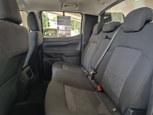 Ford Ranger XL 2.0SiT D/Cab 4x2 6AT in Botswana