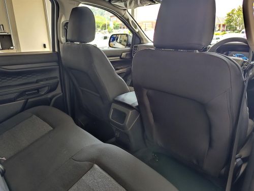 Ford Ranger XL 2.0SiT D/Cab 4x2 6AT in Botswana