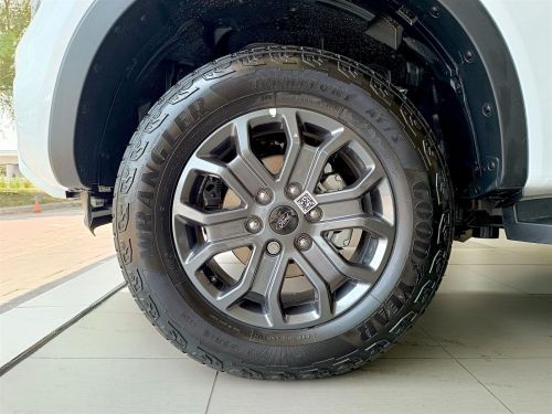 Ford Ranger XL 2.0SiT D/Cab 4x2 6AT in Botswana