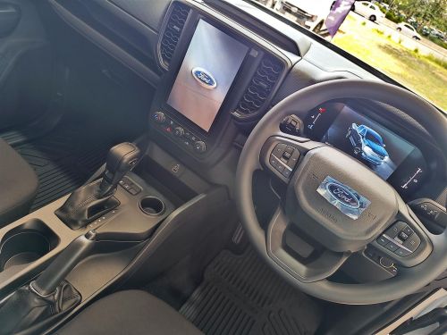 Ford Ranger XL 2.0SiT D/Cab 4x2 6AT in Botswana