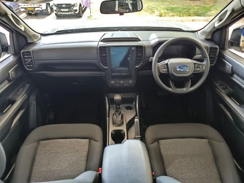 Ford Ranger XL 2.0SiT D/Cab 4x2 6AT in Botswana