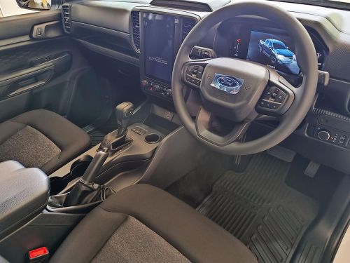 Ford Ranger XL 2.0SiT D/Cab 4x2 6AT in Botswana