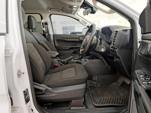 Ford Ranger XL 2.0L A/T in Botswana