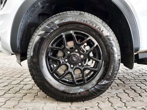 Ford Ranger XL 2.0L A/T in Botswana