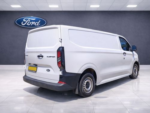 Ford Transit Custom in Botswana