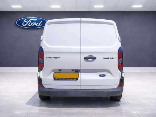 Ford Transit Custom in Botswana