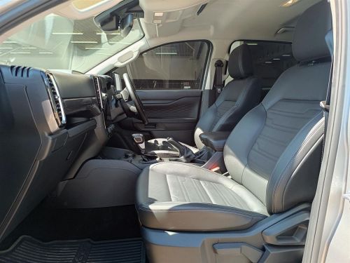 Ford Ranger XLT 4x4 A/T 2.0L in Botswana