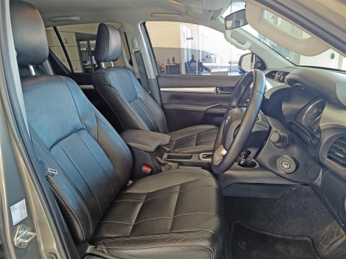 Toyota Hilux Raider 2.8GD-6 4x4 A/T in Botswana