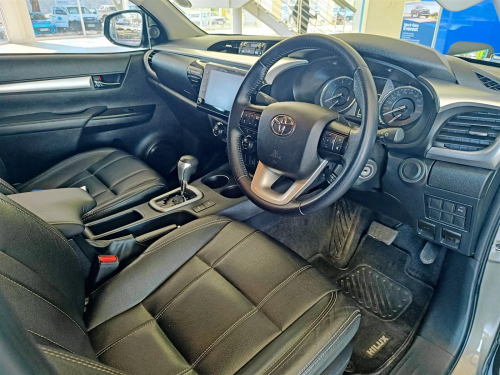 Toyota Hilux Raider 2.8GD-6 4x4 A/T in Botswana