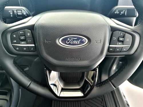 Ford Ranger XLT 2.0L A/T 4x2 in Botswana