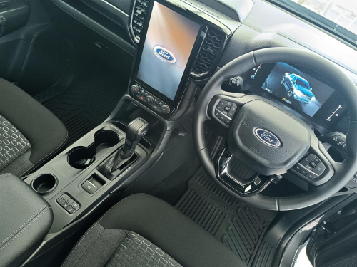 Ford Ranger XLT 2.0L A/T 4x2 in Botswana