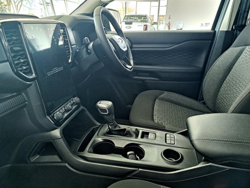 Ford Ranger XLT 2.0L A/T 4x2 in Botswana