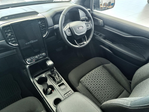 Ford Ranger XLT 2.0L A/T 4x2 in Botswana