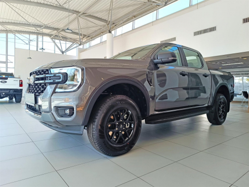 Ford Ranger XLT 2.0L A/T 4x2 in Botswana