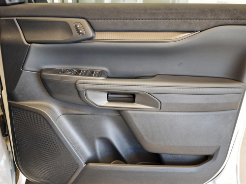 Ford Ranger Raptor 3.0L V6 Twin-Turbo EcoBoost 10AT in Botswana