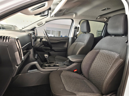 Ford Ranger XLT 10 Speed 2.0L A/T in Botswana