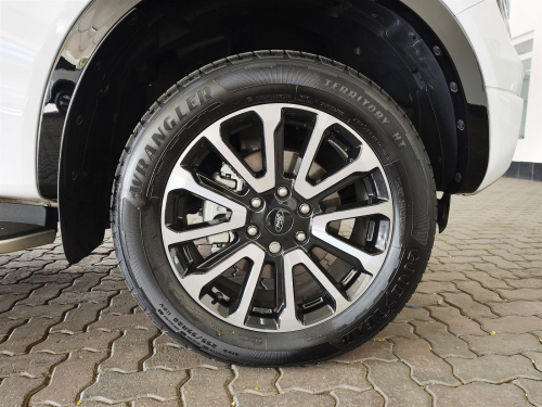 Ford Ranger Platinum 3.0L V6 4x4 in Botswana