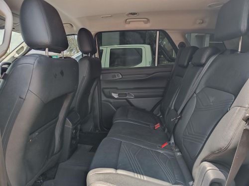 Ford Everest in Botswana