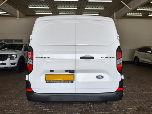 Ford Transit Custom in Botswana