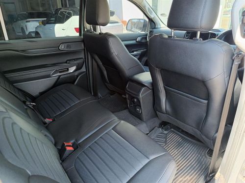 Ford Everest Sport 7 Seater in Botswana