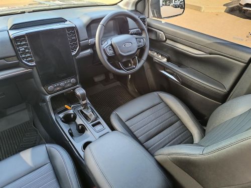 Ford Everest Sport 7 Seater in Botswana