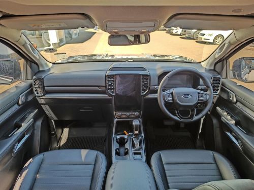 Ford Everest Sport 7 Seater in Botswana