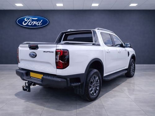Ford Ranger Wildtrak Bi-Turbo A/T in Botswana