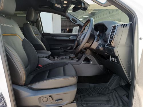 Ford Wildtrak X 10 Speed 4x4 A/T 2.0L in Botswana