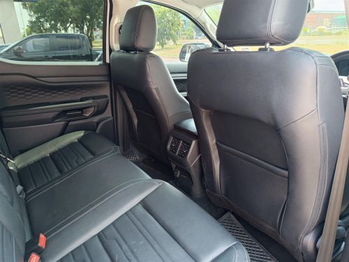 Ford Ranger XLT 4x4 2.0L A/T in Botswana
