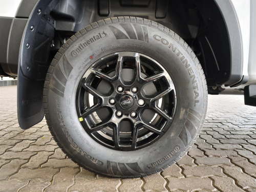 Ford Ranger XL 2.0L A/T in Botswana