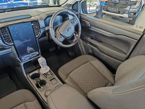 Ford Ranger XLT 4x4 10A/T in Botswana