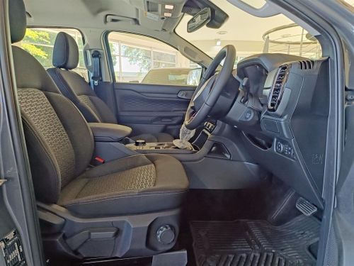 Ford Ranger XLT 4x4 10A/T in Botswana