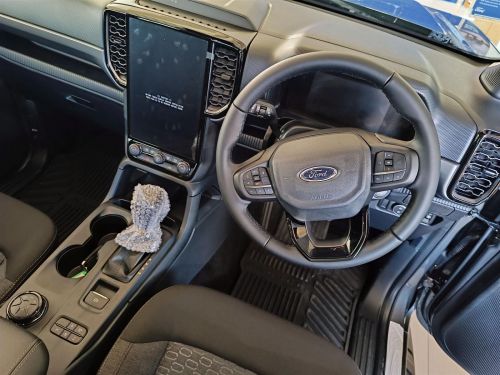 Ford Ranger XLT 4x4 10A/T in Botswana