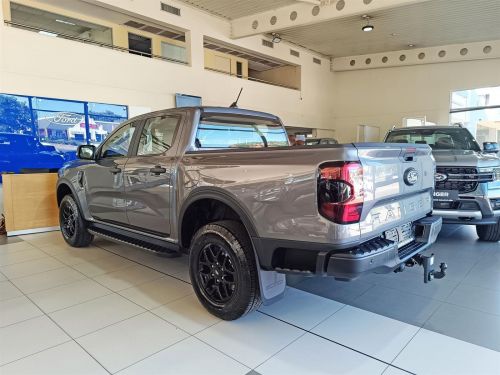 Ford Ranger XLT 4x4 10A/T in Botswana