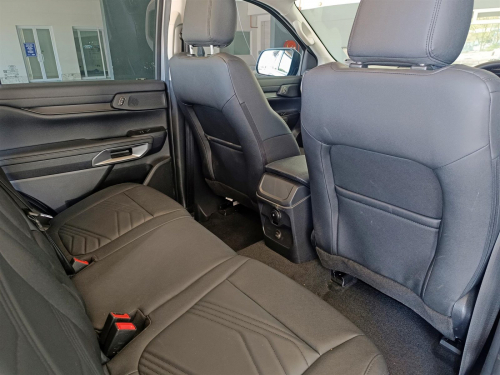 Ford Everest XLT in Botswana
