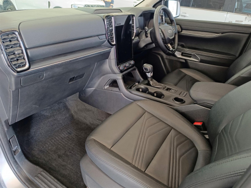 Ford Everest XLT in Botswana