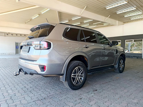 Ford Everest XLT in Botswana