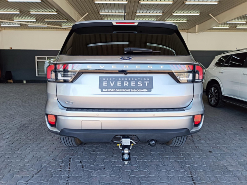 Ford Everest XLT in Botswana