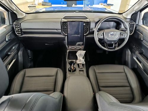 Ford Everest Sport 2.0L A/T10 in Botswana