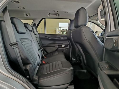 Ford Everest Sport 2.0L A/T10 in Botswana