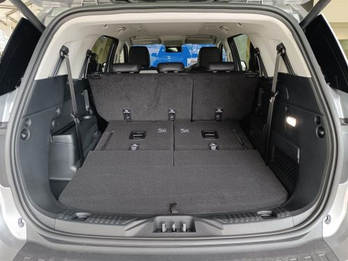 Ford Everest Sport 2.0L A/T10 in Botswana