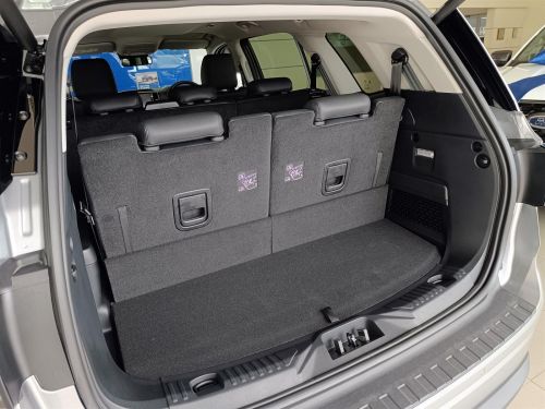 Ford Everest Sport 2.0L A/T10 in Botswana