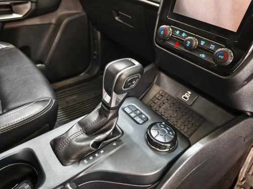 Ford Ranger XLT 4x4 2.0L A/T in Botswana