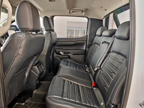 Ford Ranger XLT 4x4 2.0L A/T in Botswana