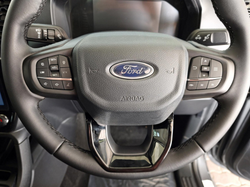 Ford Ranger XLT 2.0L A/T in Botswana