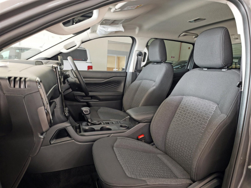 Ford Ranger XLT 2.0L A/T in Botswana