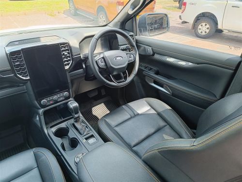 Ford Ranger Wildtrak Bi-Turbo 4x4 A/T 2.0L in Botswana