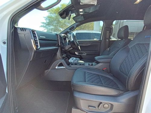Ford Ranger Platinum 3.0L V6 in Botswana