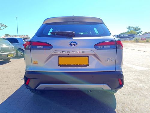 Toyota Corolla Cross 1.8 Hybrid XR in Botswana